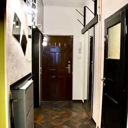 Gabona Downtown By Nw *